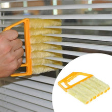 Load image into Gallery viewer, 1PC Useful Microfiber Window Cleaning Brush Blind Brush Air Conditioner Duster Cleaner With Venetian Blind Cleaning
